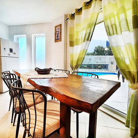 Elif Kalkan Villa