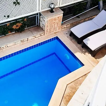Elif Kalkan * Kas